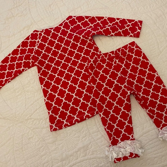 Stephan Baby  2 piece ruffled holiday outfit - Picture 6 of 10